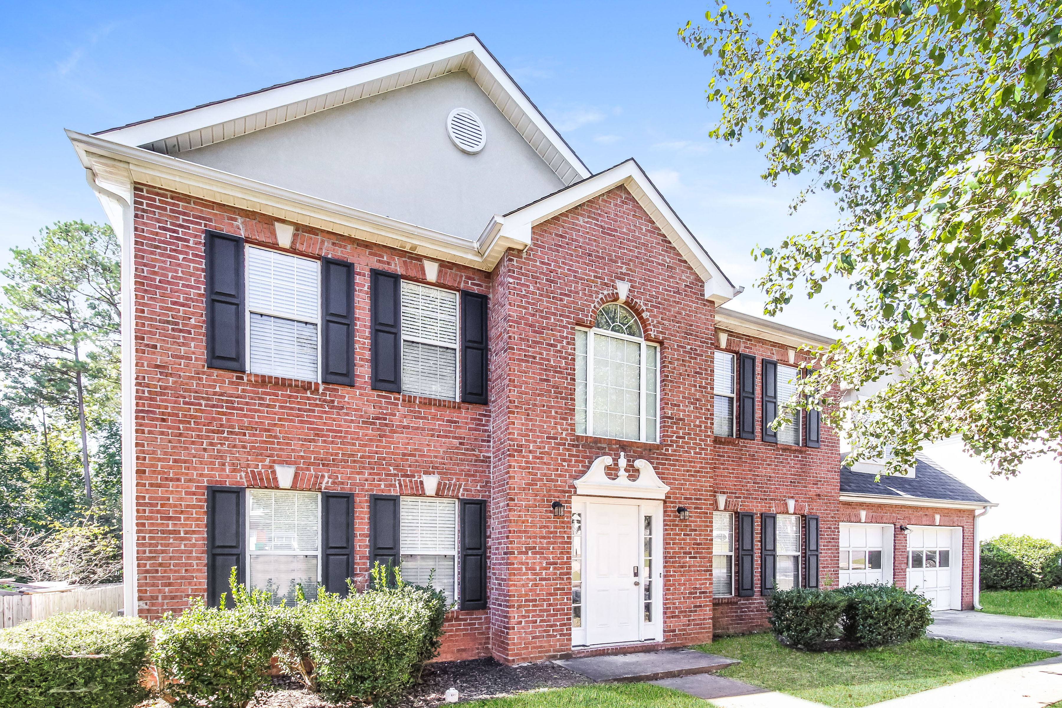 5153 Winding Glen Dr Lithonia, GA 30038